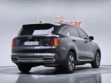 2021 Kia Sorento с пробегом 33 887 км