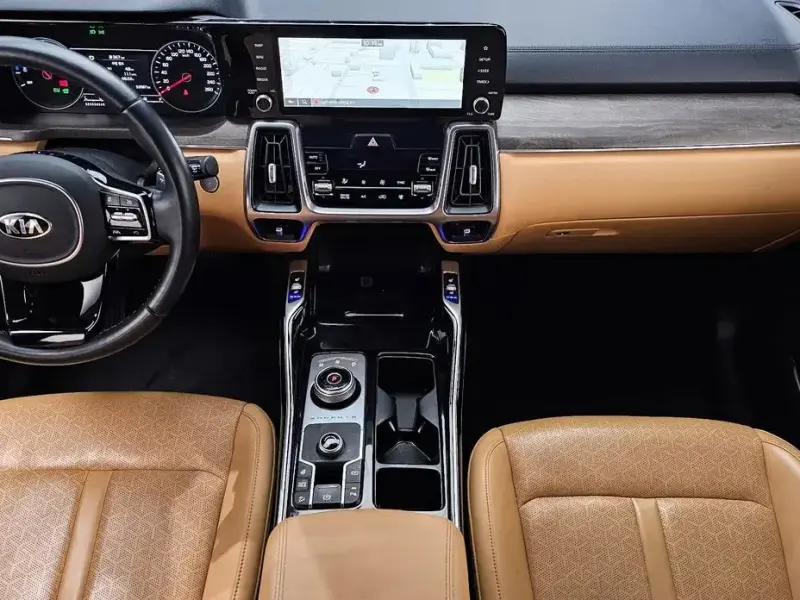 2021 Kia Sorento с пробегом 33 887 км