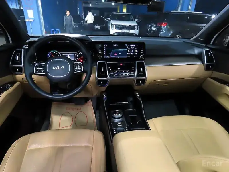 2023 Kia Sorento с пробегом 29 090 км