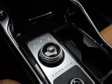 2021 Kia Sorento с пробегом 33 887 км
