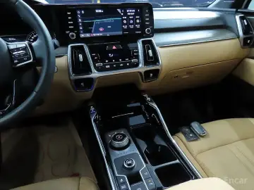 2023 Kia Sorento с пробегом 29 090 км