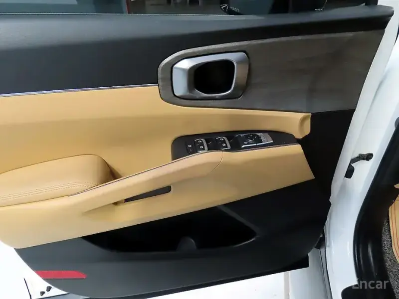2023 Kia Sorento с пробегом 29 090 км