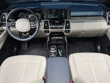 2022 Kia Sorento с пробегом 23 256 км