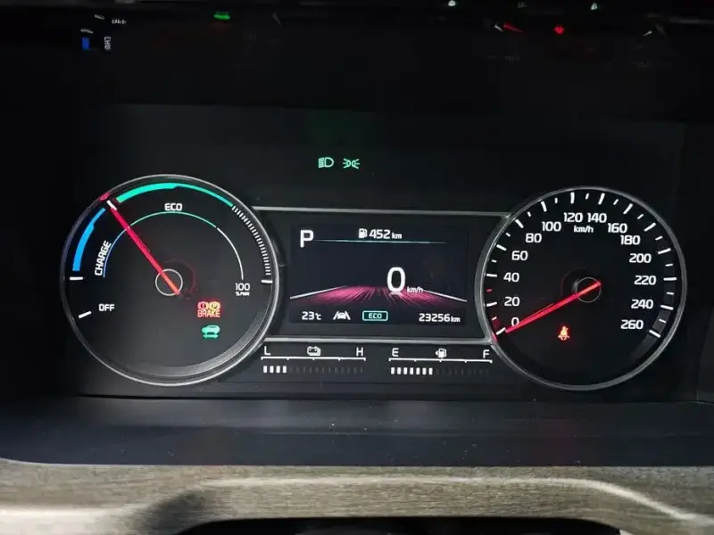 2022 Kia Sorento с пробегом 23 256 км