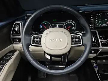 2022 Kia Sorento с пробегом 23 256 км
