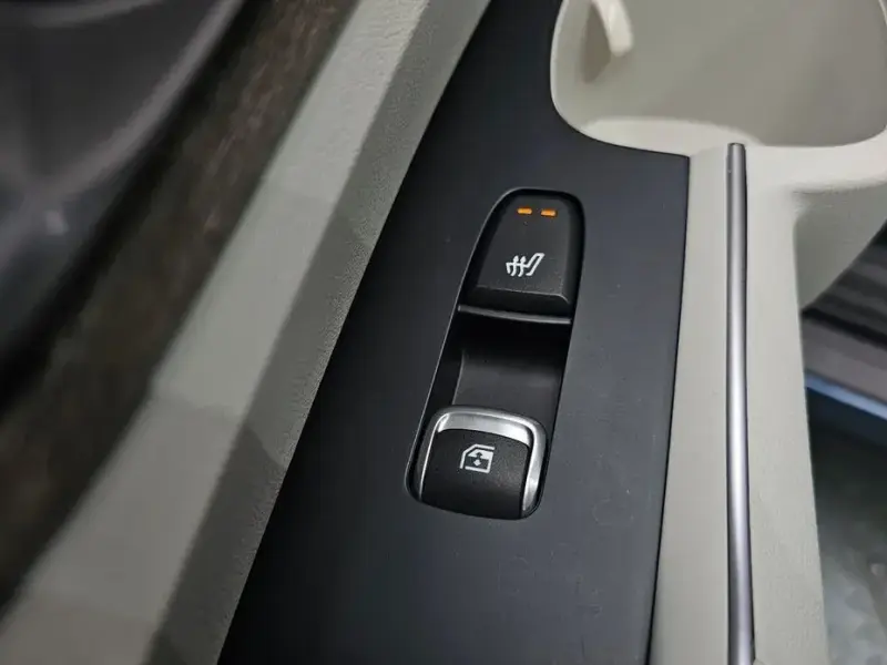 2022 Kia Sorento с пробегом 23 256 км