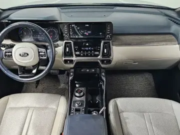 2021 Kia Sorento с пробегом 80 183 км