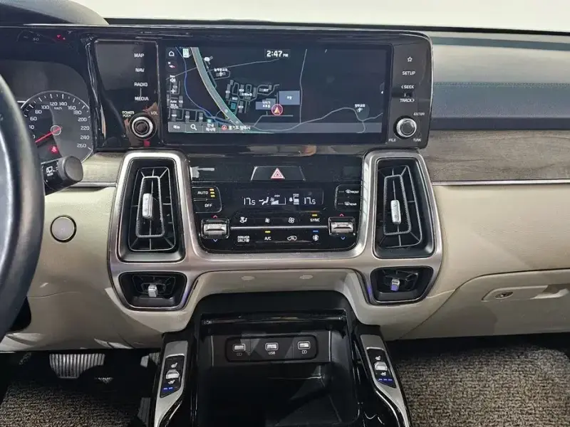 2021 Kia Sorento с пробегом 80 183 км