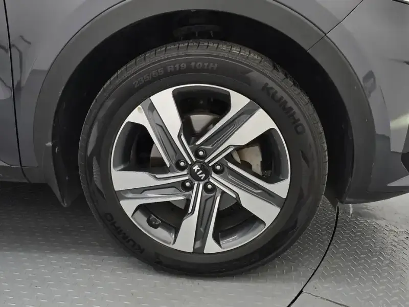2020 Kia Sorento с пробегом 81 048 км