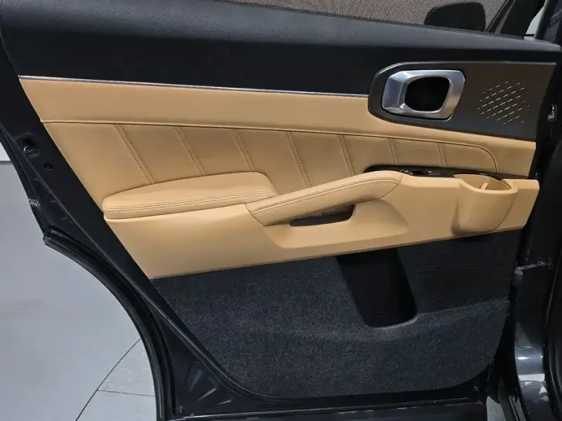 2020 Kia Sorento с пробегом 81 048 км