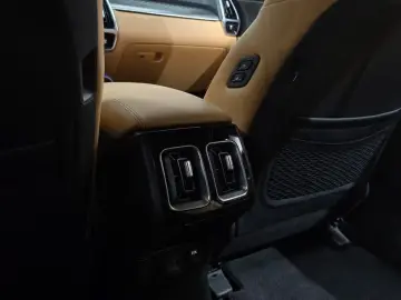 2020 Kia Sorento с пробегом 81 048 км