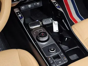 2023 Kia Sorento с пробегом 37 870 км