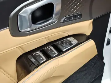 2023 Kia Sorento с пробегом 37 870 км