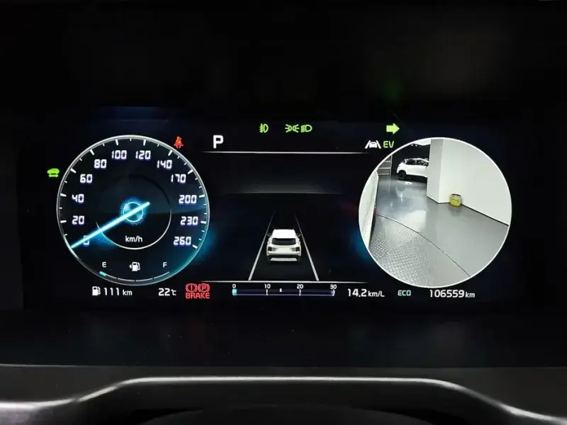 2023 Kia Sorento с пробегом 106 559 км