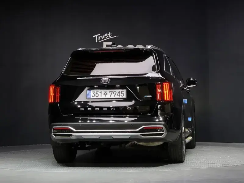 2021 Kia Sorento с пробегом 83 842 км