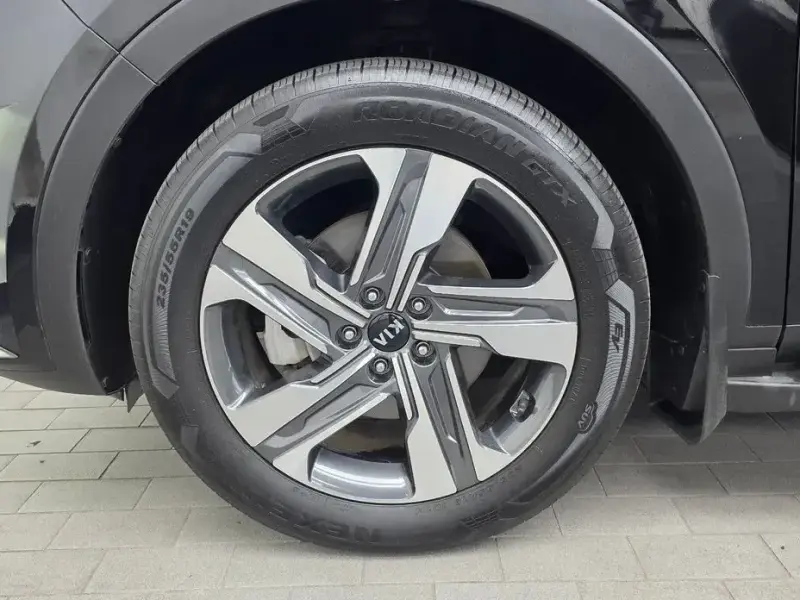 2021 Kia Sorento с пробегом 83 842 км