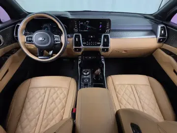 2021 Kia Sorento с пробегом 83 842 км