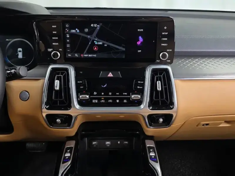 2021 Kia Sorento с пробегом 83 842 км