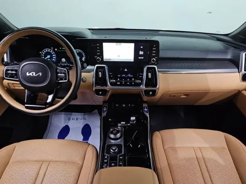 2023 Kia Sorento с пробегом 33 667 км