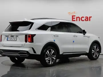 2023 Kia Sorento с пробегом 69 237 км
