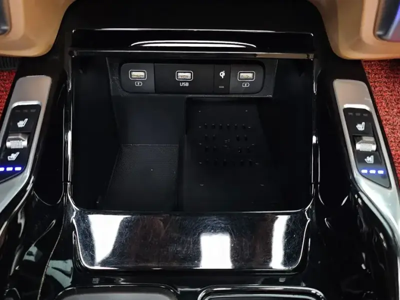 2023 Kia Sorento с пробегом 69 237 км
