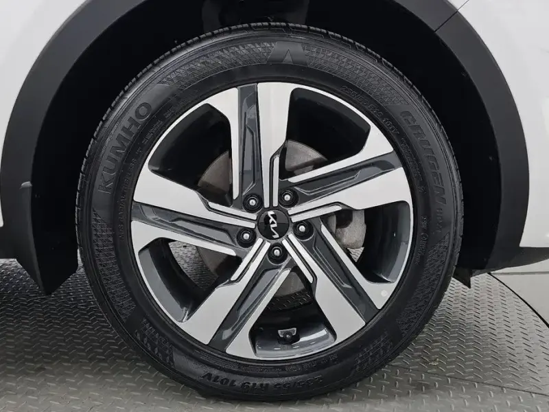 2023 Kia Sorento с пробегом 69 237 км