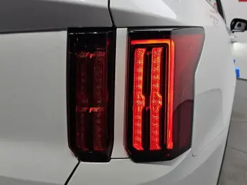 2023 Kia Sorento с пробегом 69 237 км