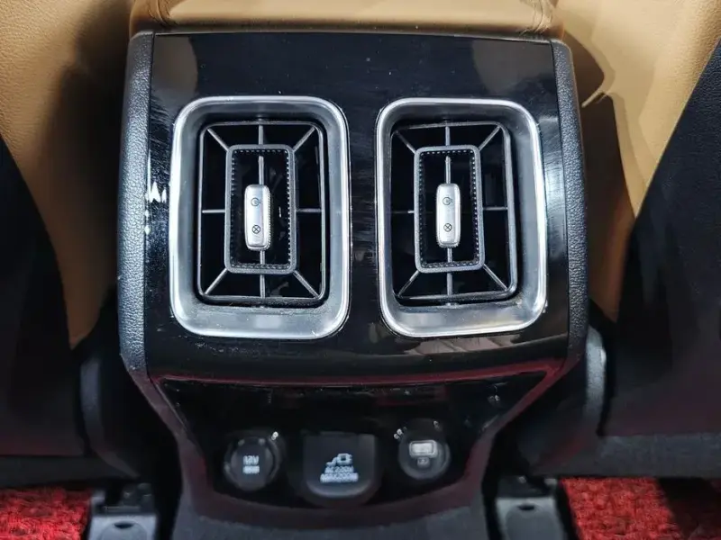 2023 Kia Sorento с пробегом 69 237 км