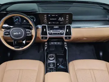 2022 Kia Sorento с пробегом 94 641 км