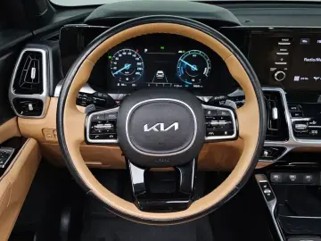 2022 Kia Sorento с пробегом 94 641 км