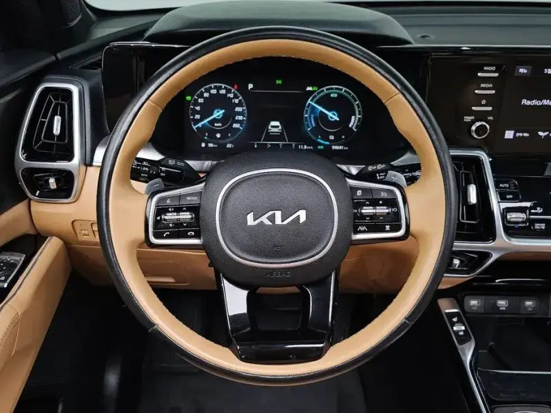 2022 Kia Sorento с пробегом 94 641 км
