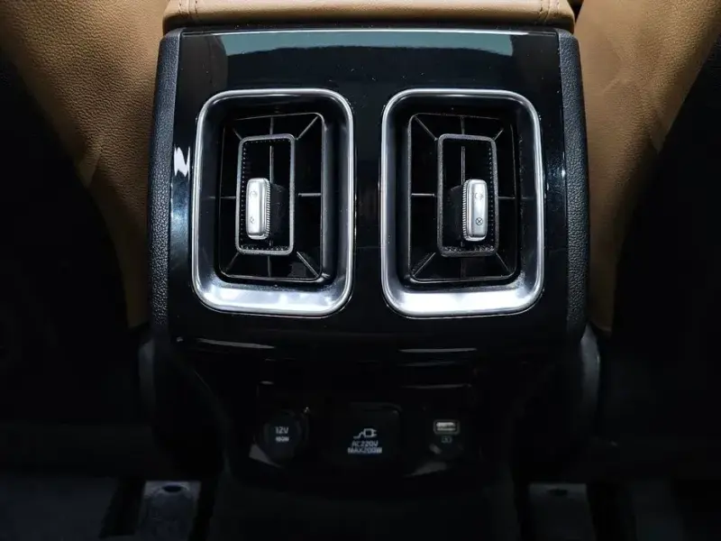 2022 Kia Sorento с пробегом 94 641 км