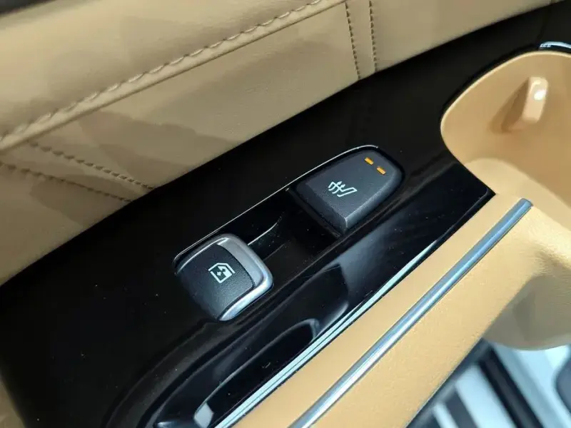 2022 Kia Sorento с пробегом 65 312 км