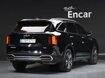 2023 Kia Sorento с пробегом 92 388 км