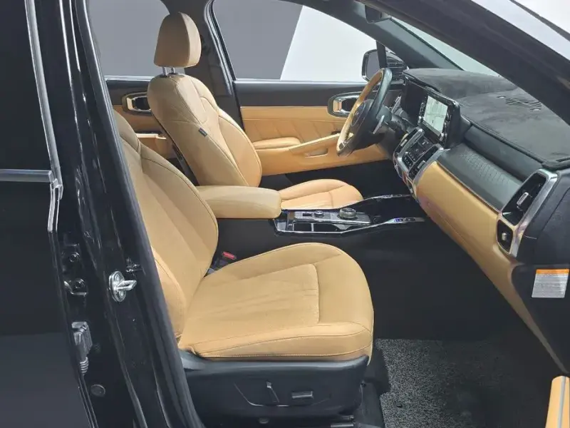 2023 Kia Sorento с пробегом 92 388 км