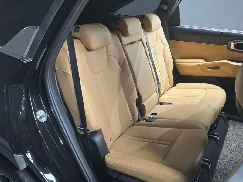 2023 Kia Sorento с пробегом 92 388 км