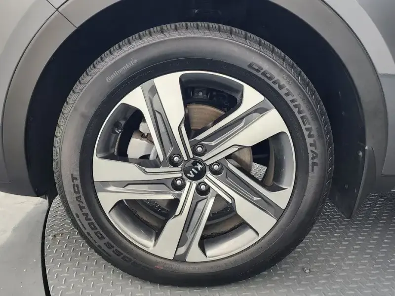2021 Kia Sorento с пробегом 8 984 км