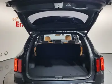2021 Kia Sorento с пробегом 8 984 км