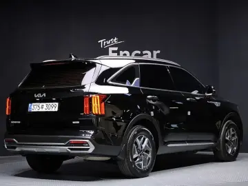 2022 Kia Sorento с пробегом 72 301 км