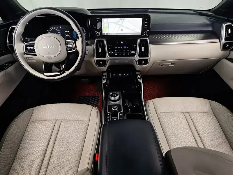 2022 Kia Sorento с пробегом 72 301 км