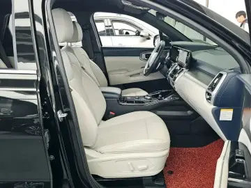 2022 Kia Sorento с пробегом 72 301 км