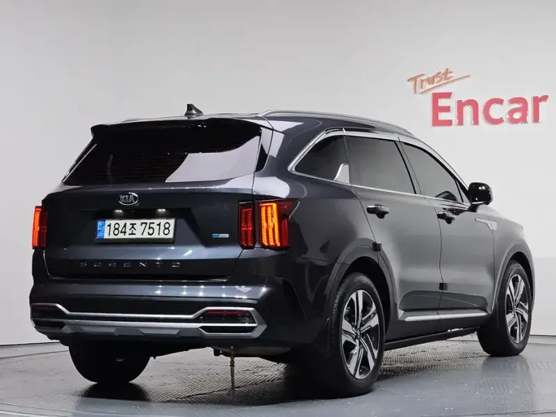 2020 Kia Sorento с пробегом 105 942 км