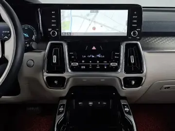2022 Kia Sorento с пробегом 72 301 км
