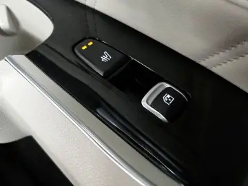 2022 Kia Sorento с пробегом 72 301 км