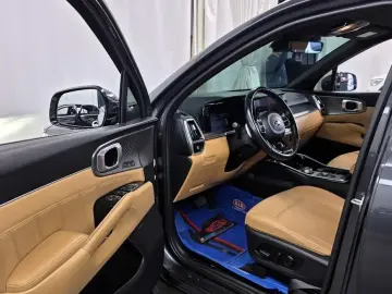 2020 Kia Sorento с пробегом 105 942 км