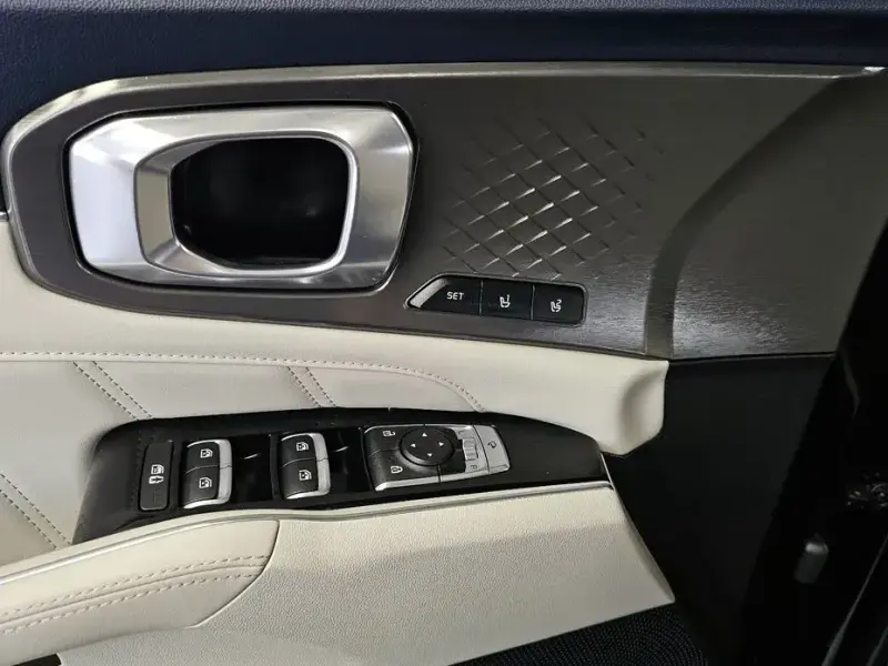 2022 Kia Sorento с пробегом 72 301 км