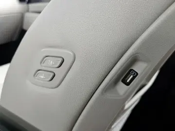 2022 Kia Sorento с пробегом 72 301 км