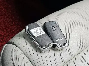 2022 Kia Sorento с пробегом 72 301 км