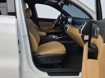 2023 Kia Sorento с пробегом 70 483 км