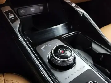 2021 Kia Sorento с пробегом 115 854 км